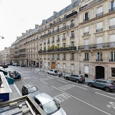 דירה Guestready Modern Near Parc Monceau פריז